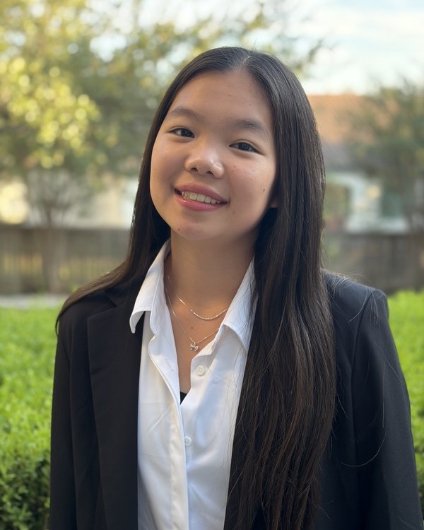 Chenlyvia Xiong
